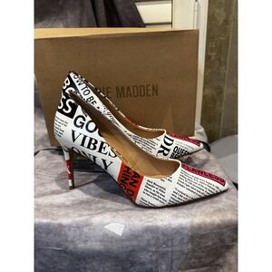 Steve‎ Madden Newspaper Print Pointed Toe Pumps Heels Fashion Shoes